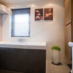 Badkamer met betonstuc (beton ciré)