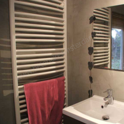 Badkamer met betonstuc (beton ciré)