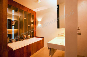 Badkamer met betonstuc (beton ciré)